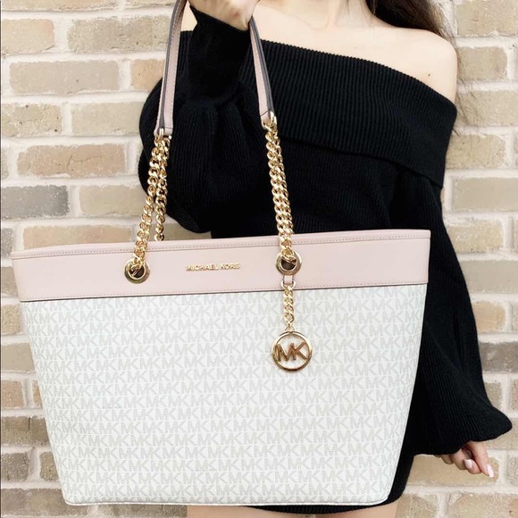 Gaby’sBags👜💕-NWT Michael Kors Tote - Picture 5 of 8